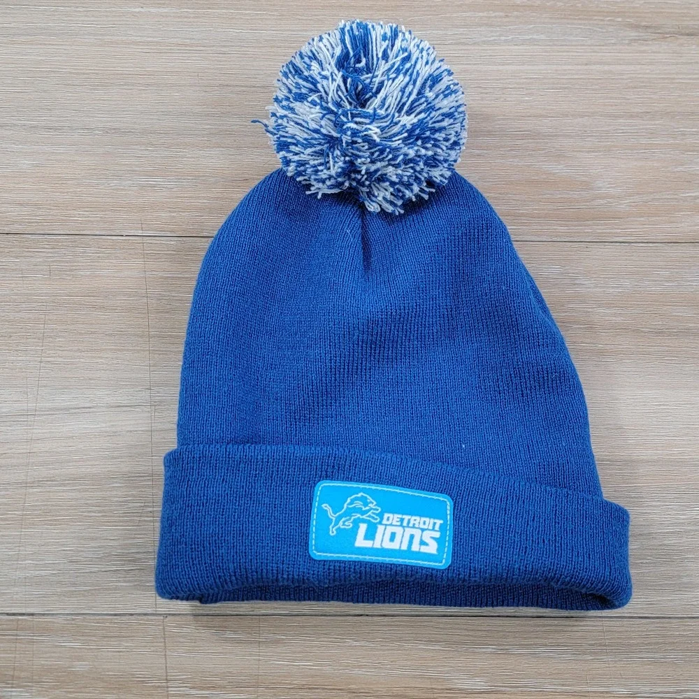 Detroit Lions Humanetics Beanie Blue Knit Pom Pom Cuffed Winter Hat Mens